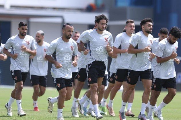 ريبيرو يمنح لاعبي الأهلي راحة من التدريبات اليوم