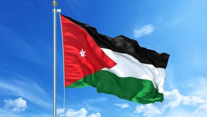 بعد إغلاق مطار الملكة علياء.. الأردن يغلق مجاله الجوي ويمنع دخول المركبات والأشخاص