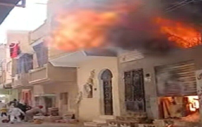 قفز من مسكنه هربا من النيران.. إصابة شخص في حريق التهم شقة بـ عين شمس
