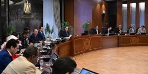 الحكومة: الدولة أوفت بما وعدت به المُصدرين.. وضاعفنا القيمة المُقررة لبرنامج رد الأعباء - تواصل نيوز