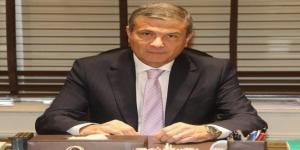 مصر.. وزير الزراعة يطمئن على مسئول حماية الأراضي بسوهاج بعد تعرضه لاعتداء أثناء تنفيذ إزالة تعديات - تواصل نيوز