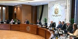 في اجتماع اليوم .. رئيس الوزراء يتابع الموقف التنفيذى لمشروع تطوير منظومة زيارة الأهرامات - تواصل نيوز