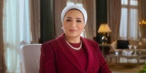 السيدة انتصار السيسى تتواصل مع أسرة البطل خالد محمد شوقي وتقدم لذويه واجب العزاء - تواصل نيوز