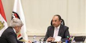 وزير قطاع الأعمال يبحث مع «ماير تكنيمونت» الإيطالية تطورات مشروع حامض النيتريك ونترات الأمونيوم بشركة كيما - تواصل نيوز