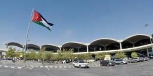 الأردن يغلق أجواءه ويعلّق الطيران مؤقتا تحسبا لأي تصعيد إقليمي - تواصل نيوز