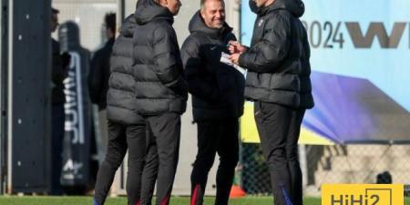 تفاصيل مكافآت برشلونة لطاقم فليك واللاعبين - تواصل نيوز