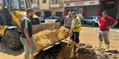 محافظ الجيزة يتابع إصلاح كسر ماسورتي مياه بشارع ترسا خلال إجازة عيد الأضحى - تواصل نيوز