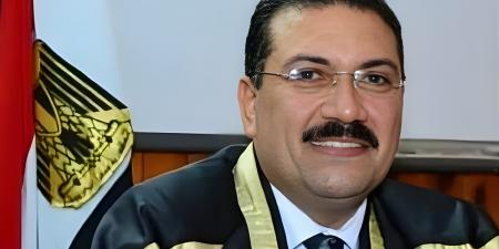 قرار جمهورى بتعيين الدكتور رشدى العدوى عميداً لكلية الزراعة بجامعة كفر الشيخ - تواصل نيوز