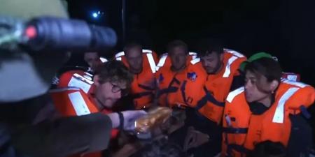 الاحتلال يجهز زنازين منفصلة لمعتقلي "مادلين" وبن غفير يشدد القيود.. ولجنة كسر الحصار: دولة مجرمي حرب #عاجل - تواصل نيوز