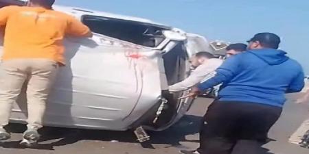 حالات حرجة.. إصابة 3 أشخاص في إنقلاب ميكروباص بمنطقة المطار في الإسكندرية - تواصل نيوز