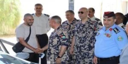 الأمن: 2500 حاج عبر الحدود الأردنية من خلال 74 حافلة و100 مركبة - تواصل نيوز