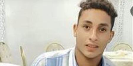 وفاة طالب طعنا علي يد زميله بعد انتهاء امتحانات الدبلومات في الفيوم - تواصل نيوز