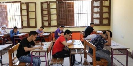 جدول امتحانات الثانوية العامة 2025 pdf النظام القديم والجديد.. احفظه على موبايلك - تواصل نيوز