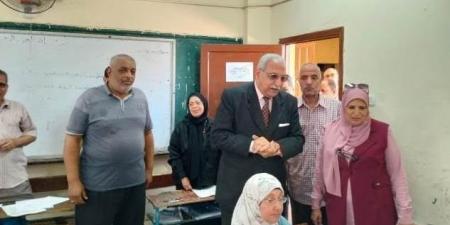 مدير تعليم القليوبية يتفقد كنترول الإعدادية العامة ويوجه بالدقة فى أعمال التصحيح - تواصل نيوز