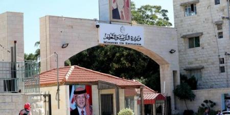 فاقدون لوظائفهم في وزارة التربية.. أسماء - تواصل نيوز