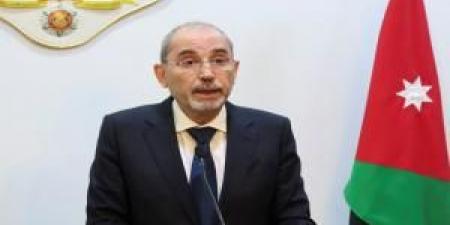 عاجل - وزير الخارجية ونظيره العُماني يؤكدان خطورة استمرار التصعيد في المنطقة - تواصل نيوز