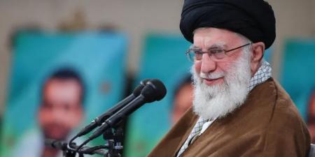 المرشد الإيراني: الكيان الصهيوني لن ينجو من هذه الجريمة #عاجل - تواصل نيوز