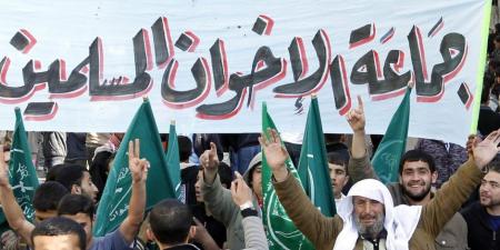 حصريا - ماكينة شائعات الإخوان لاتهدأ.. محاولات مستميتة لتشويه الدور المصرى يواجهها وعى الشارع وتزايد شعبية الرئيس - تواصل نيوز