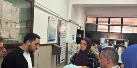 عاجل وحصرى - جامعة القناة :اليوم الفني لتاريخ الطب" يثري التكوين الإنساني للطب - تواصل نيوز