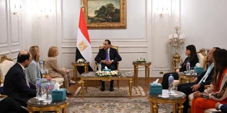 عاجل وحصرى - رئيس الوزراء يلتقي نائب رئيس بنك الاستثمار الأوروبي ويؤكد التزام الحكومة بدعم وتشجيع القطاع الخاص - تواصل نيوز