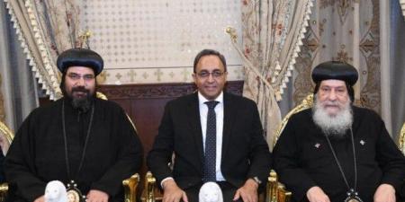شاهد الان - محافظ قنا يشارك في الاحتفالية الرسمية لاستقبال الأنبا إغناطيوس بالمطرانية - تواصل نيوز