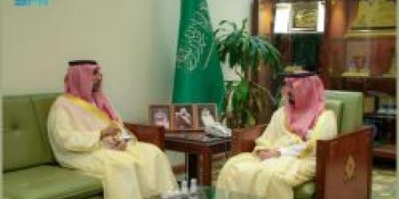 شاهد .. محافظ الخرج يستقبل رئيس جامعة الأمير سطام ويبادل التهاني بعيد الأضحى - تواصل نيوز