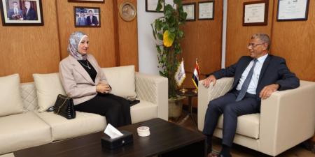 حصريا - الرئيس التنفيذي لوكالة الفضاء المصرية يستقبل رئيس معهد بحوث الإلكترونيات - تواصل نيوز