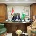 النجار يعقد اجتماعًا لبحث الاستعدادات النهائية لامتحانات الثانوية - تواصل نيوز