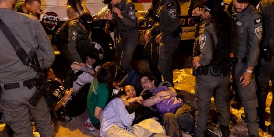 يديعوت أحرونوت: محاكمة نتنياهو تكشف عن قائد يشكل خطرا على الإسرائيليين #عاجل - تواصل نيوز