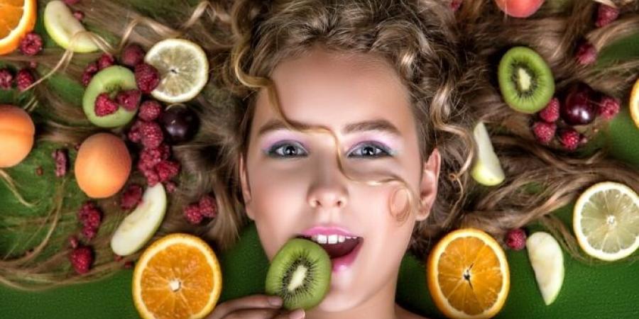 أطعمة طبيعية لتعزيز الكولاجين لبشرة صحية وشابة - تواصل نيوز