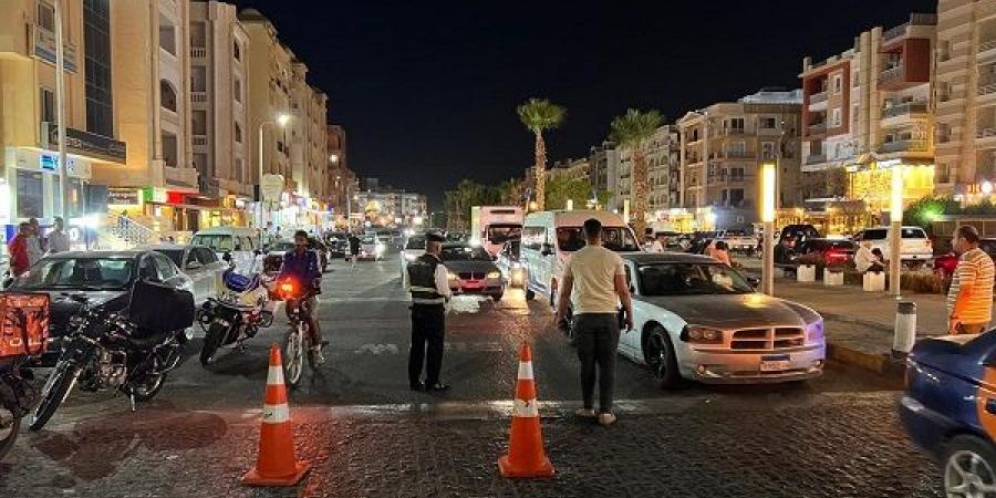 مديرية أمن البحر الأحمر تشن حملات مرورية موسعة لتأمين عيد الأضحى - تواصل نيوز