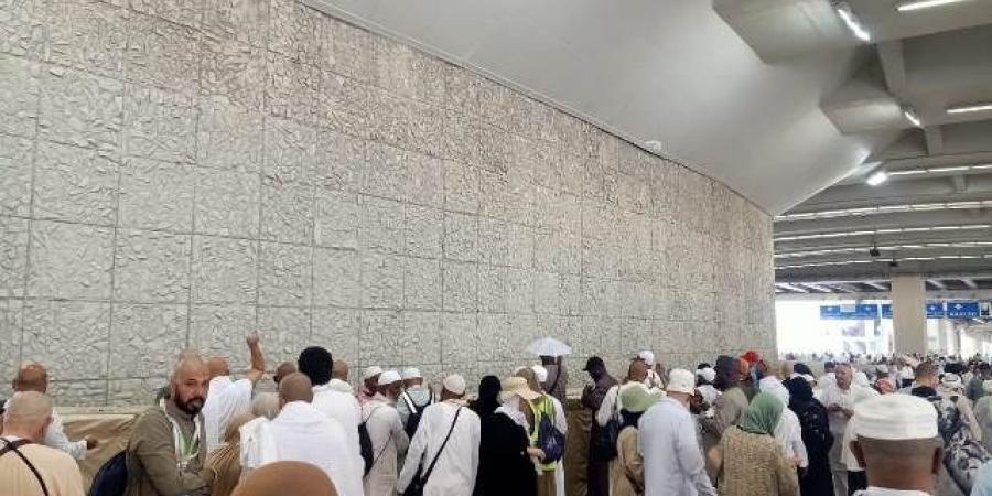 بعثة الحج السياحي : انتظام عملية رمي الجمرات واستقرار الخدمات   - تواصل نيوز