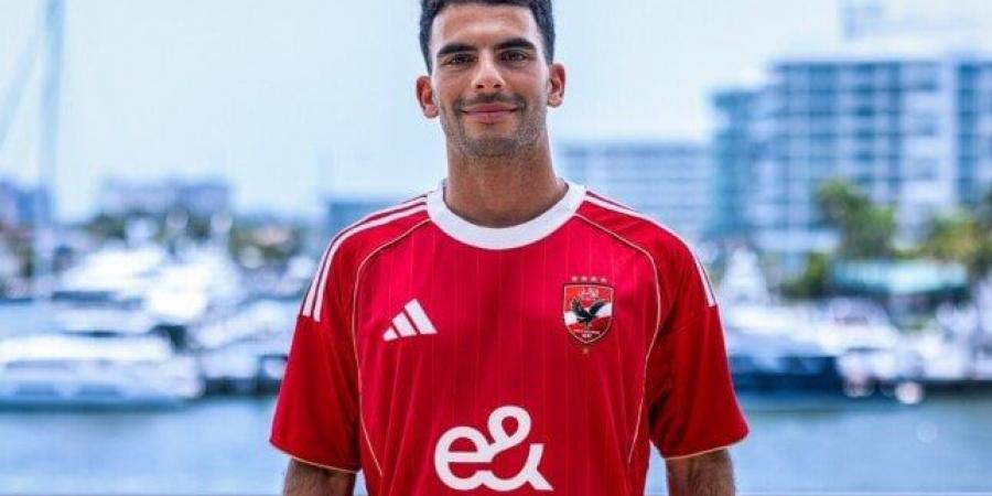شاهد أول لقاء بين زيزو وإمام عاشور في الأهلي.. ماذا حدث؟ «فيديو» - تواصل نيوز