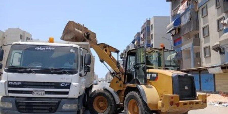 حفاظٱ على المظهر الحضاري.. حملات مكثفة لرفع القمامة ومخلفات الذبيح ببورسعيد - تواصل نيوز