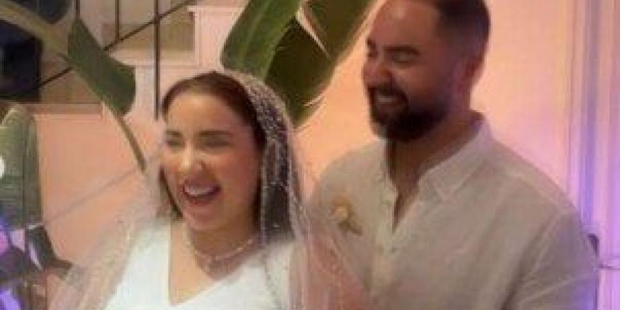«همشي في يوم من الأيام».. شريف منير يوجه رسالة مؤثرة لزوج ابنته أسما (فيديو) - تواصل نيوز
