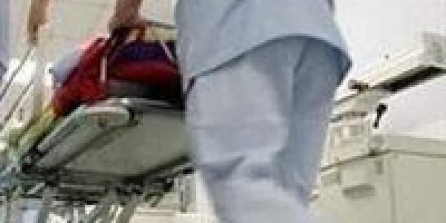 إصابة 21 شخصا باشتباه تسمم إثر تناول وجبة طعام بالمنيا - تواصل نيوز