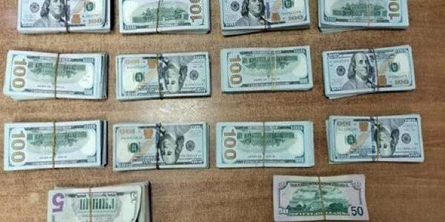 الداخلية تضبط قضايا اتجار فى العملة بـ 5 مليون جنيه - تواصل نيوز