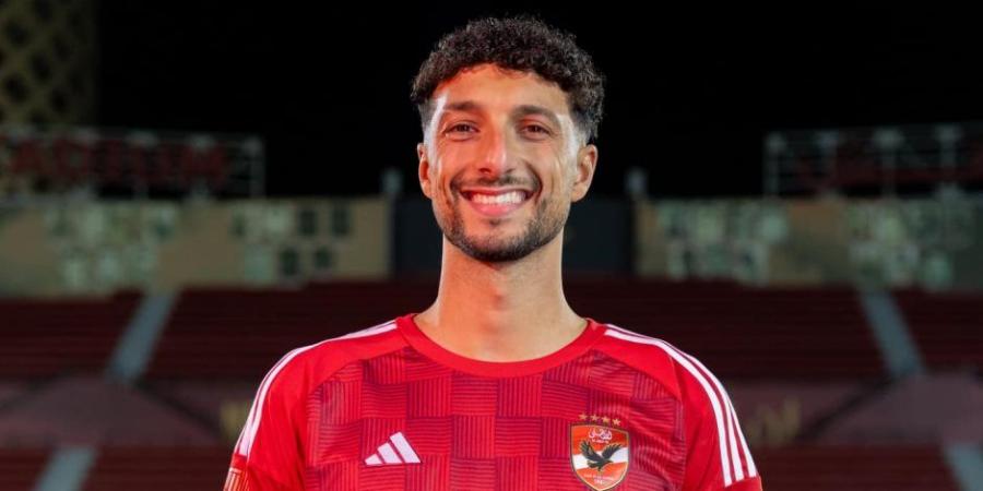 12 لاعباً لم يشاركو مع الأهلي أمام باتشوكا الليلة.. أبرزهم وسام أبو علي - تواصل نيوز