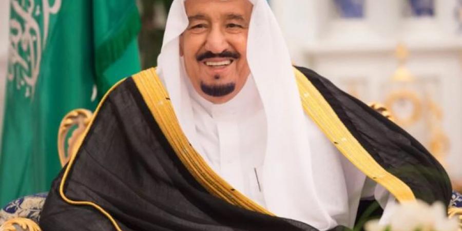 الملك سلمان يهنئ بعيد الأضحى: نحمد الله على شرف خدمة الحرمين - تواصل نيوز