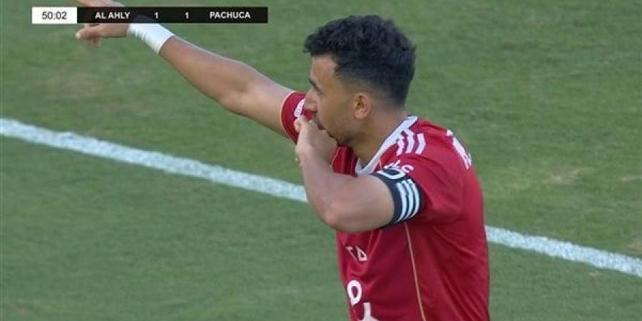 ترزيجيه يحصد جائزة أفضل لاعب في مباراة باتشوكا - تواصل نيوز