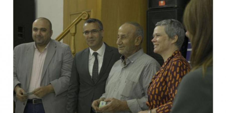 وزارة الزراعة أطلقت الوحدات المتنقلة لتسجيل المزارعين وتوفير المساعدة النقدية في الجنوب - تواصل نيوز