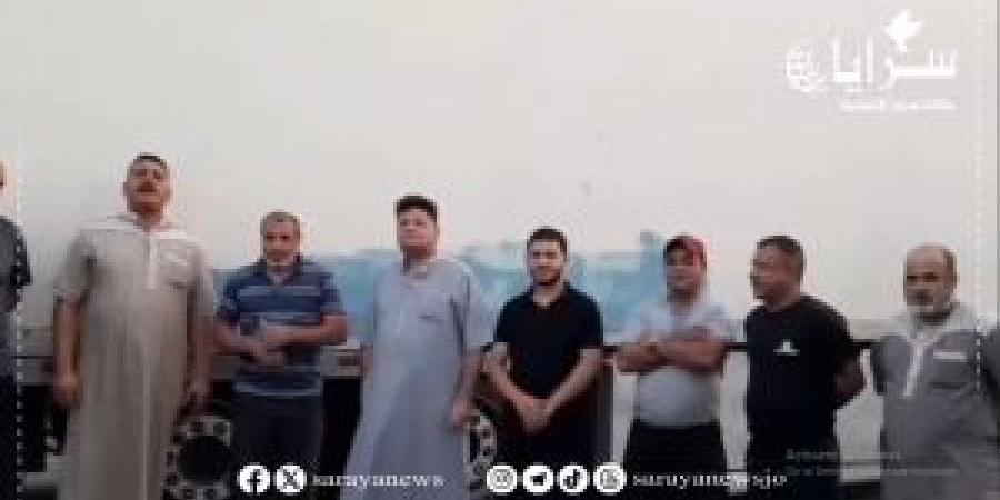 بالفيديو .. (23) سائق أردني عالقين في الكويت منذ شهر - تواصل نيوز