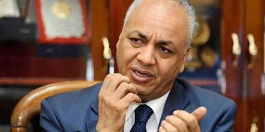 مصطفى بكري يتقدم ببلاغ لمباحث الإنترنت ضد صفحة مزيفة على «الفيسبوك» - تواصل نيوز