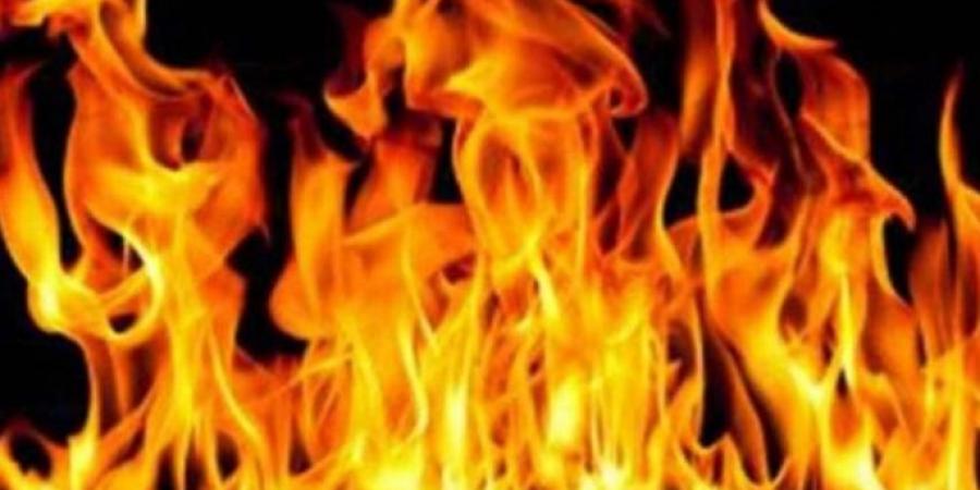 اندلاع حريق نتيجة تفجير ذخائرغير منفجرة في حقل القليعة والدفاع المدني يعمل على اخماده - تواصل نيوز