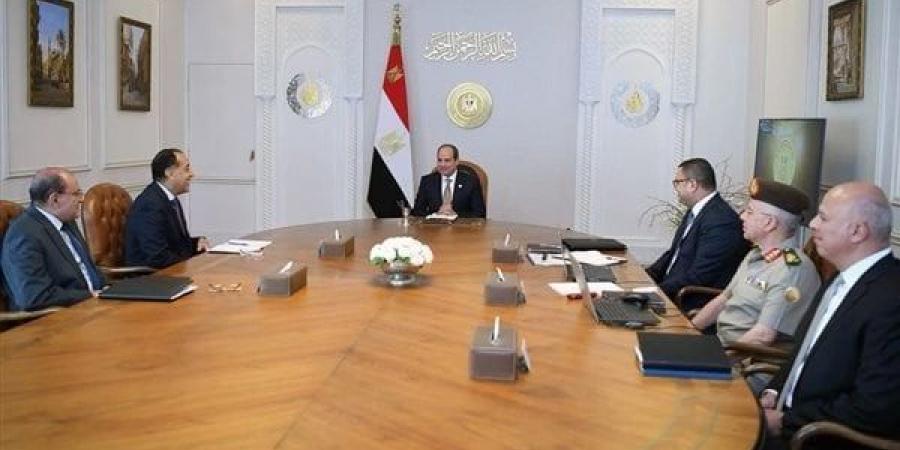 الرئيس السيسي يؤكد ضرورة الإسراع في تنفيذ المشروعات ومتابعتها بشكل دوري - تواصل نيوز