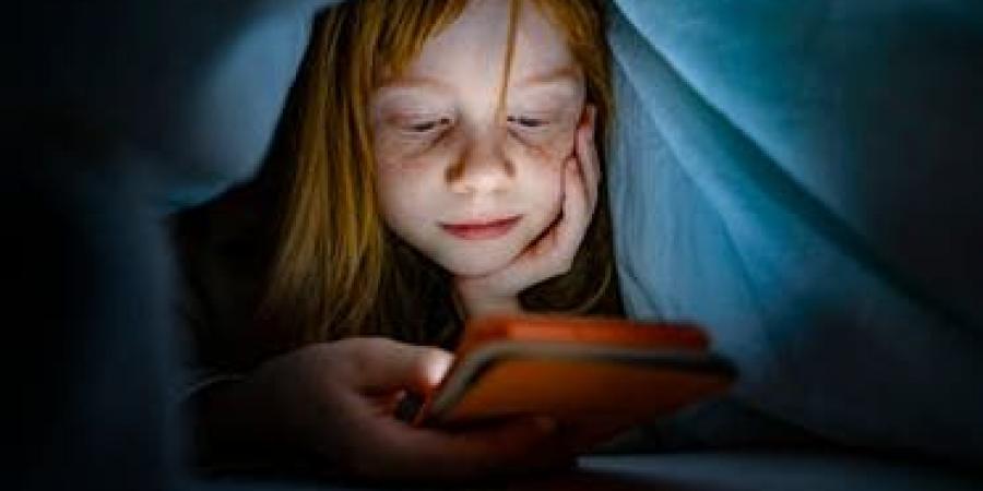 حالات انتحار أطفال.. تقرير مقلق عن تأثير وسائل التواصل - تواصل نيوز