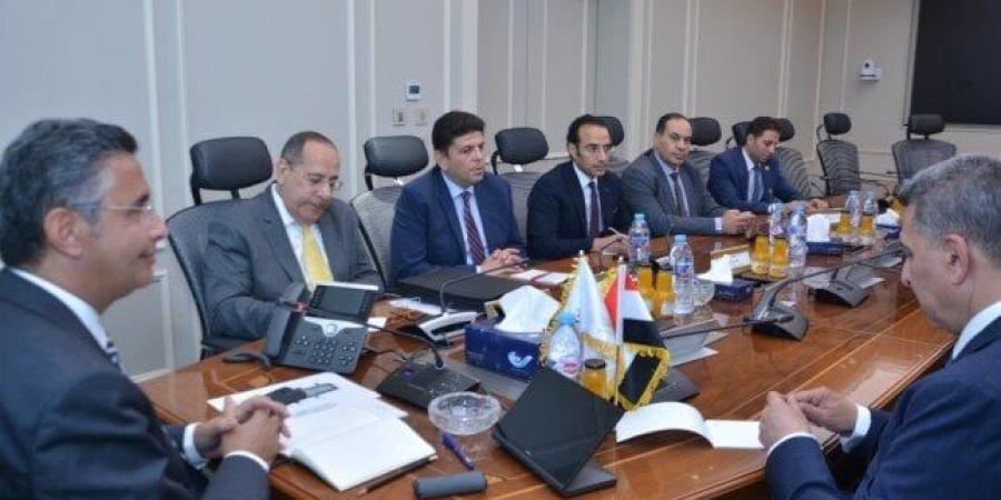 وزير التموين يبحث مع ممثلي شعبة المواد الغذائية المطالب والمقترحات وآليات التطوير - تواصل نيوز