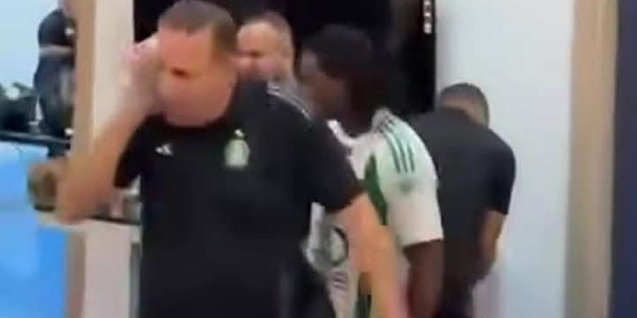 جماهير السواحيلى تعتدى على الكابتن حسام البدرى عقب انتهاء مباراة أهلى ليبيا - تواصل نيوز