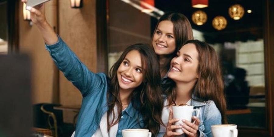 أجمل رسائل حب لصديقك المقرب - تواصل نيوز