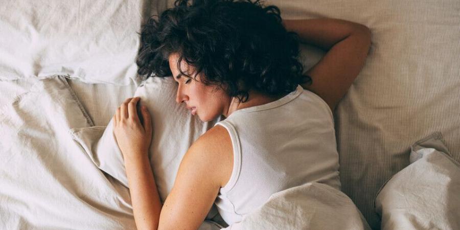 ساعة نوم إضافية في عطلة نهاية الأسبوع قد تحمي من فقدان السمع! - تواصل نيوز